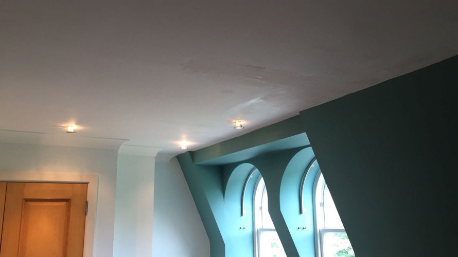 Painting & Decorating photo 1